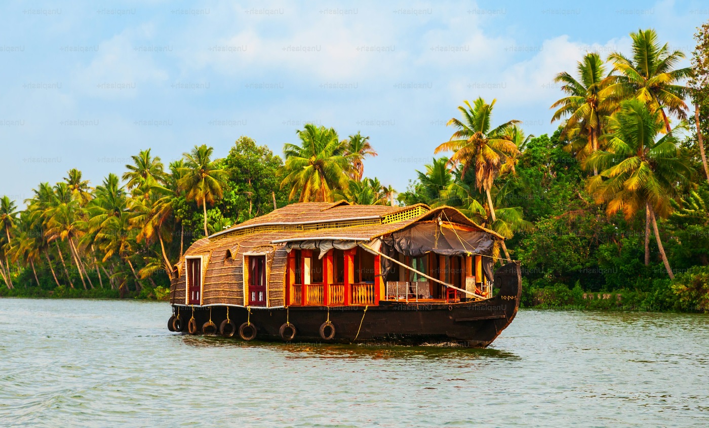 Backwaters on a Houseboat Backwaters on a Houseboat