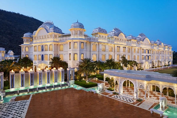 Golden Triangle with Luxury Hotels